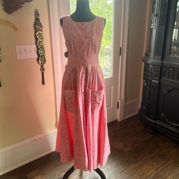 Dresses & Skirts - Vintage Sz M Interim Pink Floral Patterned Cotton Tank Style Dress EVC